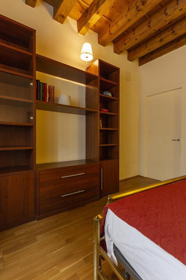 Cavour Suite - Smart Holiday Мантова Екстериор снимка
